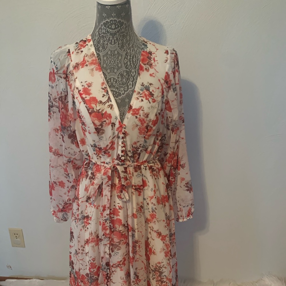 Sexy Foral Dress😍😍😍